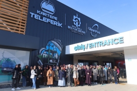 zirveye-yolculugun-en-keyifli-hali-kartepe-teleferikte-WqOXgCM2.jpeg