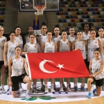 A MİLLİ KADIN BASKETBOL TAKIMI'NDA SLOVAKYA MAÇI HAZIRLIKLARI SÜRÜYOR POTANIN YILDIZLARI, SLOVAKYA MAÇI İÇİN GERİ SAYIMA BAŞLADI EKREM MEMNUN: "GRUPTAN BİRİNCİ ÇIKMAK İSTİYORUZ"
