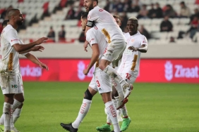 ZİRAAT TÜRKİYE KUPASI: ANTALYASPOR: 3 - KOCAELİSPOR: 1 (MAÇ SONUCU)