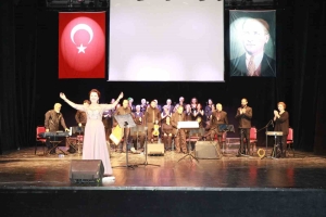 65-yas-ustu-korodan-nostalji-dolu-gece-FbfHxM2g.jpg