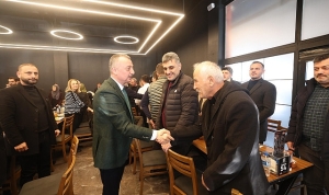 baskan-buyukakin-seymen-esnafiyla-bulustu-ZKXKiuzP.jpg