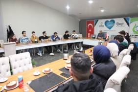 baskan-ciftci-universite-ogrencileri-ile-bir-araya-geldi-eCguQFaH.jpg