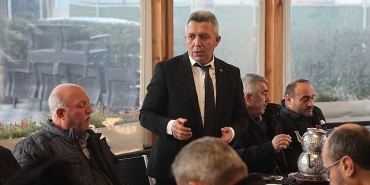 baskan-erol-olmez-kandira-sanayi-esnafiyla-kahnvaltida-bulustu-JEiW6t7i.jpg