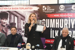 baskan-hurriyet-cumhuriyetin-ilk-duragi-izmit-belgeselinin-galasina-gazetecileri-davet-etti-SP5zg1E6.jpg