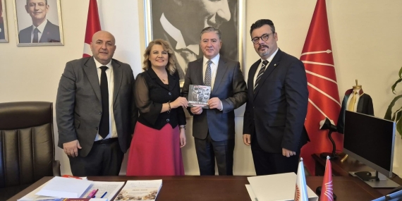 Başkan Hürriyet’ten Bakan Ersoy ve Milletvekillerine gala davetiyesi