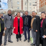 baskan-hurriyetten-haklarini-isteyen-iscilere-destek-aeMAweRr.jpeg