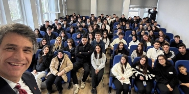 baskan-kocaman-genclerle-bulustu-gelecegi-birlikte-planliyoruz-6FgLseWb.jpg