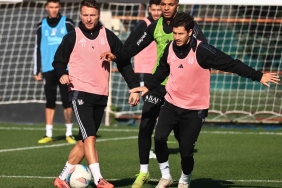 besiktas-rizespor-macinin-hazirliklarini-tamamladi-TlB3cMrl.jpg