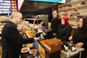 bu-tesiste-etli-yemekler-80-corbalar-30-tl-8CnrqwIT.jpg