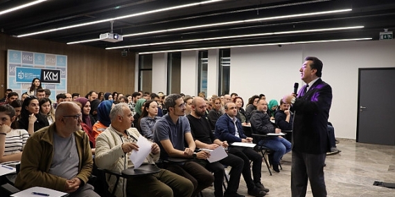 Büyükşehir’den 1 yılda 5 bin 618 personele eğitim