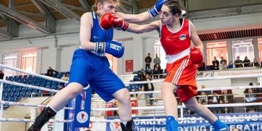 buyuksehirin-boksorunden-turkiye-sampiyonasinda-cifte-gurur-6dmEfhn3.jpg