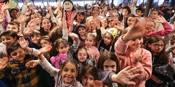 Çocuklar ‘Kukla Marmelat’a bayıldı