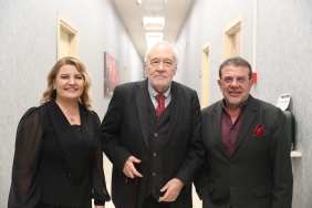 cumhuriyetin-ilk-duragi-izmit-belgeseline-gorkemli-gala-hWbk64n5.jpeg