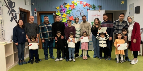 Eğitimini tamamlayan babalara ‘Baba Destek Programı’ sertifikaları teslim edildi