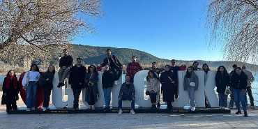 gencler-izmiri-kesfediyor-SdxKZUvQ.jpg