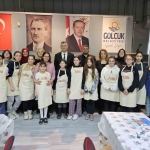 golcuklu-ogrenciler-karne-tatilini-sanatla-doldurdu-K8pVPtSx.jpg