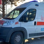 icinde-bebek-olan-ambulans-kaza-yapti-s4xwl9Hx.jpg