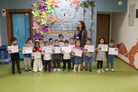 izmit-belediyesi-cinar-cocuk-evlerinde-karne-heyecani-yasandi-6kU9x74V.jpeg