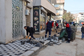 izmit-belediyesi-sehit-kazim-caddesinde-calismalara-tum-hiziyla-devam-ediyor-1JUCGC4F.jpeg