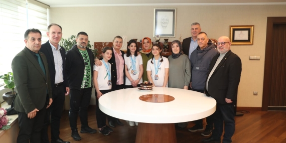 İzmit’in gururlarından büyük başarı