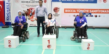 kagitspordan-sampiyonluklarla-dolu-bir-yil-2fKwOnwY.jpg
