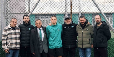 kocaelispor-demetre-gabisoniayi-kadrosuna-katti-wQgm2vYV.jpg