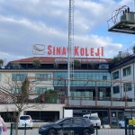 kolejde-ogretmenin-ogrencilere-cinsel-istismarda-bulundugu-iddiasi-JQC9JkkF.jpg