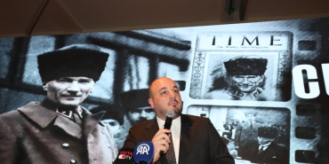 kyod-baskani-ugur-saral-cumhuriyetin-ilk-duragi-izmit-degerlerimizi-nesiller-boyu-hatirlatacak-bir-eser-Effwz5XF.jpeg