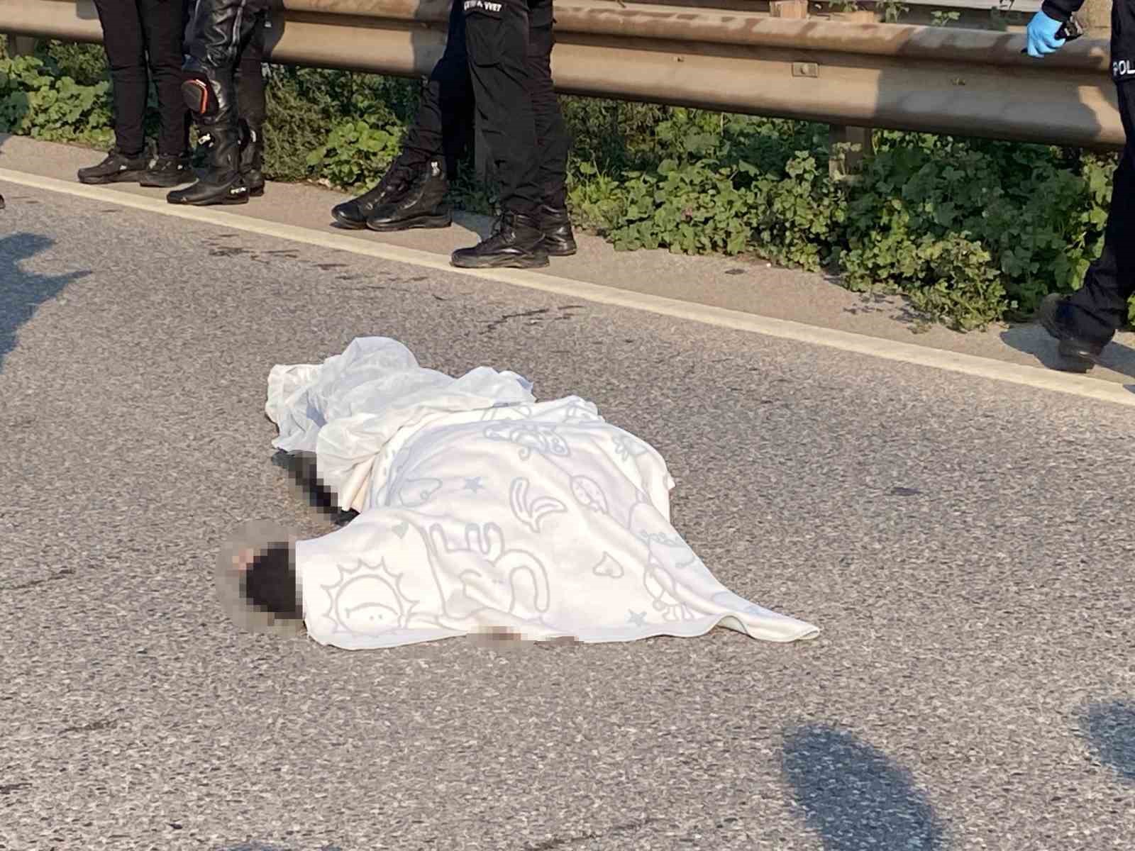 Motosi̇kletli̇ni̇n Ölümüne Sebep Olan Otomobi̇l Sürücüsü Tutuklandı