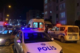 polis-memuru-evinde-basindan-vurulmus-halde-olu-bulundu-H9X8gmxQ.jpg
