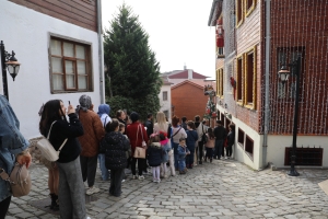 somestr-tatilinde-de-cocuklarin-ilk-tercihi-oyuncak-muzesi-oluyor-9rQ3JOpf.jpeg