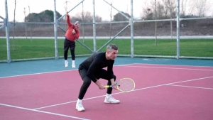 tenis-turnuvasinda-oduller-sahiplerini-buldu-l5zIuz44.jpg
