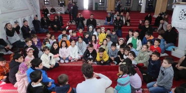 SULTANGAZİLİ ÇOCUKLAR SERTAÇ ABİ İLE CAMİ BULUŞMALARINDA BİR ARADA