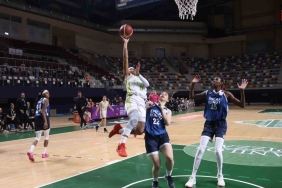 KADINLAR BASKETBOL SÜPER LİGİ: DANİLOS PİZZA: 66 - EMLAK KONUT: 90