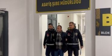 ESKİ EŞİ AJDA'YI RESTORANDA ÖLDÜRMÜŞTÜ, İLK KEZ KONUŞTU KAN DONDURAN CİNAYETİN TANIĞI YAŞANANLARI ANLATTI "KIZIM DAYISI TARAFINDAN CİNSEL İSTİSMARA MARUZ KALDI" "SANIK AJDA'YA, 'SEN NASIL BENİ BIRAKIRSIN? NASIL PANTOLON GİYERSİN?' DİYEREK BİR ŞEYLER SÖYLEDİ VE KÜFÜR ETTİ"