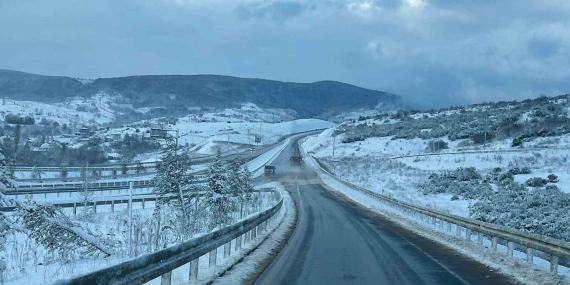 2 bin 321 personel ve 623 iş makinesi kar mesaisinde
