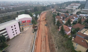 alikahya-tramvay-hatti-kocaeli-stadina-dogru-hizla-ilerliyor-buyuksehir-ulasimda-cigir-aciyor-B91kDrUf.jpg