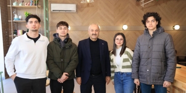 baskan-buyukgoz-guclu-genclik-guclu-bir-turkiye-demek-iSwSdWtC.jpg