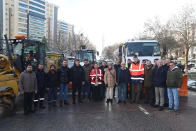 baskan-hurriyet-karla-mucadele-calismalarini-yakindan-takip-ediyor-4mSVVnNN.jpg