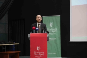 bilal-erdogan-israil-ile-ticareti-keselim-diye-3-milyar-dolarin-uzerinde-cari-fazlamizdan-feragat-mL8IE1SY.jpg