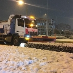 buyuksehirin-kar-mesaisi-canla-basla-suruyor-kocaelide-yollar-acik-ulasimda-aksama-yok-BSnsZE28.jpg