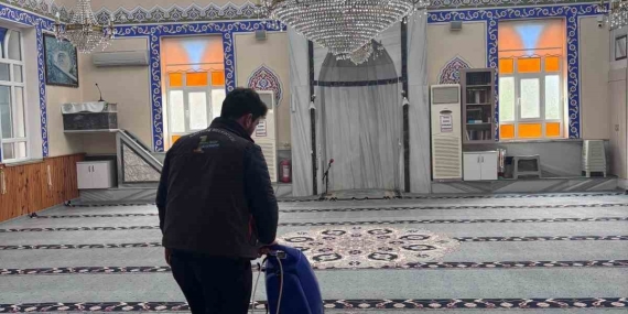 Camilerde Ramazan hazırlığı