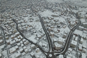 cayirovada-ekipler-kar-teyakkuzunda-4UCD9NTn.jpg