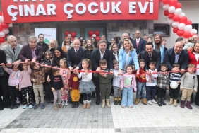 chp-genel-baskan-yardimcisi-deniz-yavuzyilmaz-fatma-baskanimizin-yaptigi-hizmetler-ile-gurur-duyuyoruz-JmMyawvy.jpeg