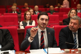 chpli-nazim-gencturk-bir-kamu-kurumunun-diger-kamu-kurumundan-bilgi-saklamasini-ahlaki-bulmuyoruz-8j5MP4Nn.jpeg