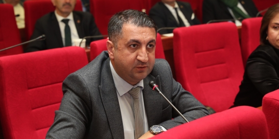 CHP’li Serdar Atasever: Büyükşehir cenaze yakınlarının bilgi paylaşımını neden kesti bilmiyoruz