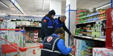 cimerden-gelen-sikayetler-marketlerin-eksikliklerini-ortaya-cikardi-xtrSC6Ad.jpg