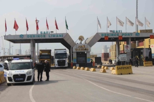 derince-belediyesi-ve-safiport-arasinda-ruhsat-krizi-vFJwKQ9c.jpg