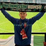dualar-tribunden-dusen-genc-futbolcu-icin-0-CYM2abHi.jpg