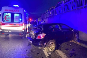 dugun-yolunda-zincirleme-kaza-6-yarali-N3UTlIpb.jpg